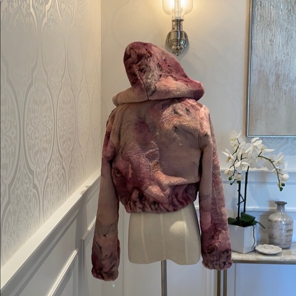 Soft pink crop jacket - Picture 3 of 5